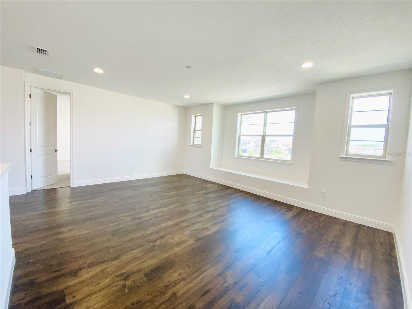 Image 15 of 46 For 13652 Abberwick Drive