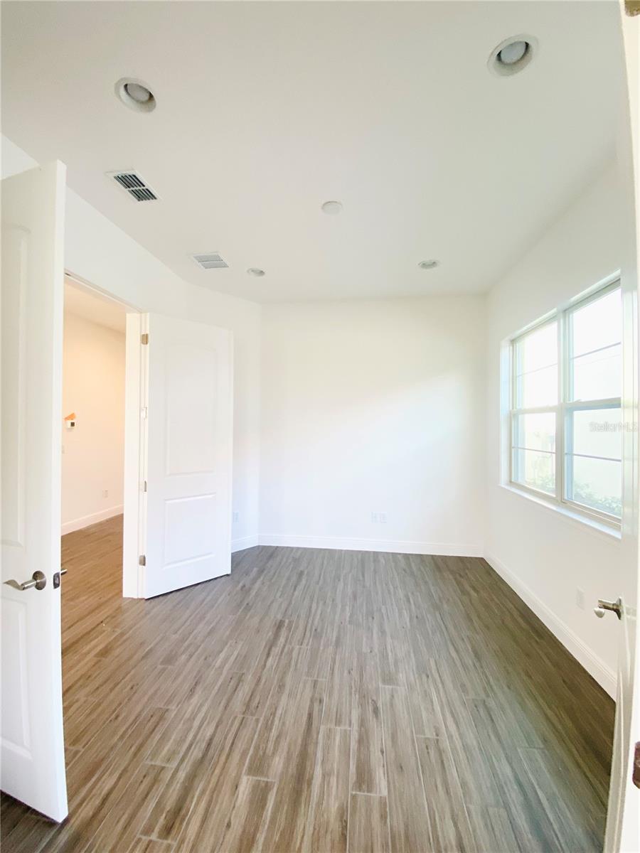 Image 9 of 46 For 13652 Abberwick Drive