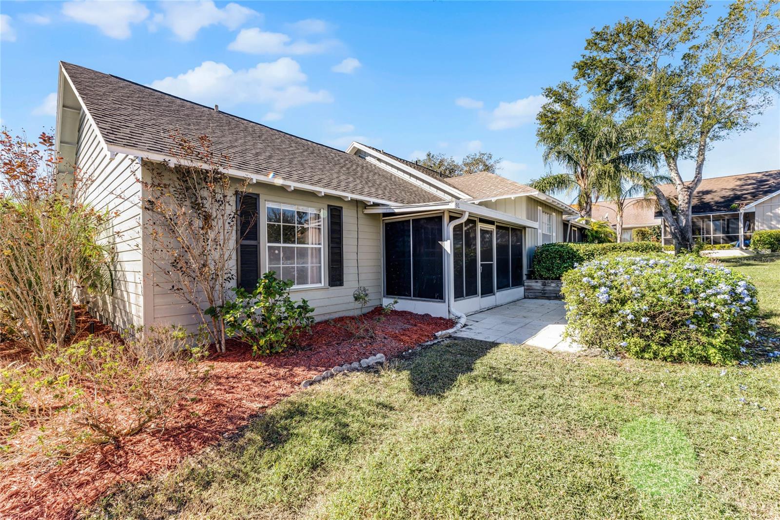 Image 24 of 27 For 1126 Villa Lane 91