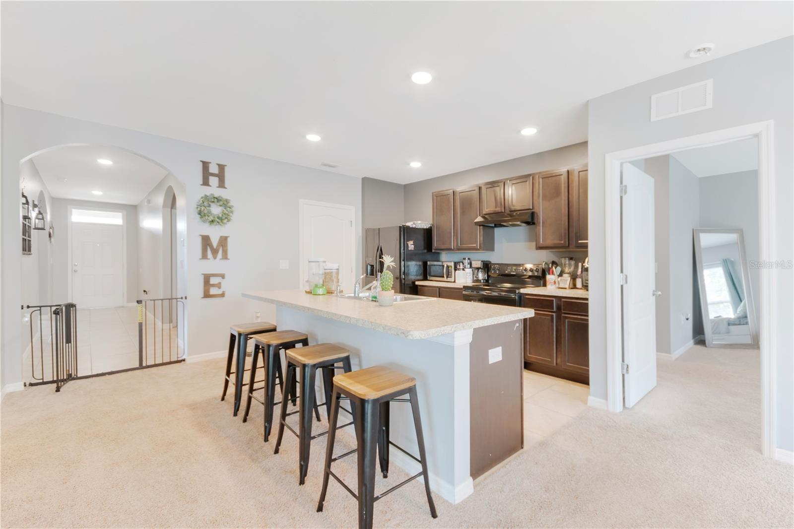 Image 12 of 39 For 984 Chanler Drive