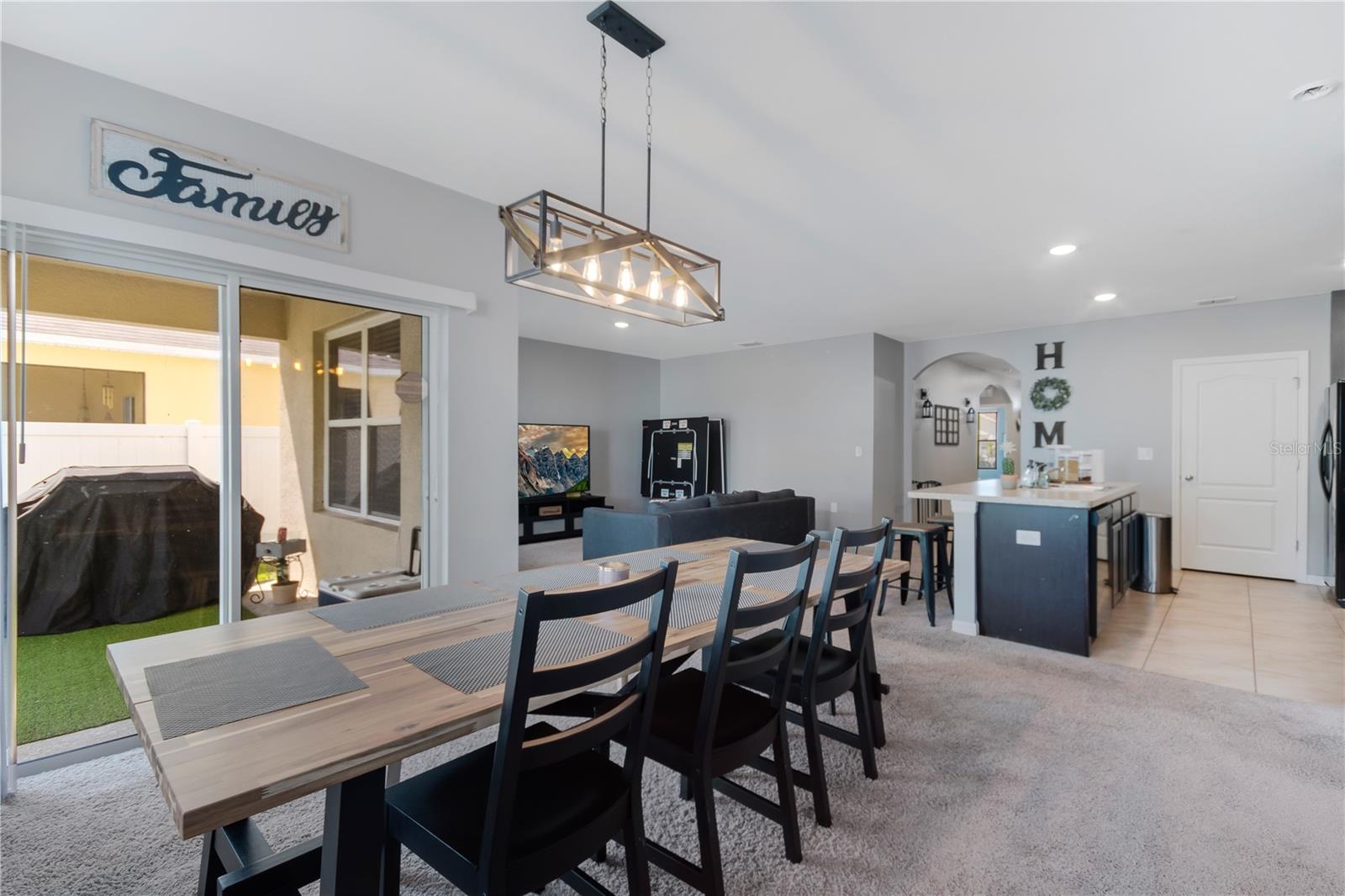 Image 20 of 39 For 984 Chanler Drive