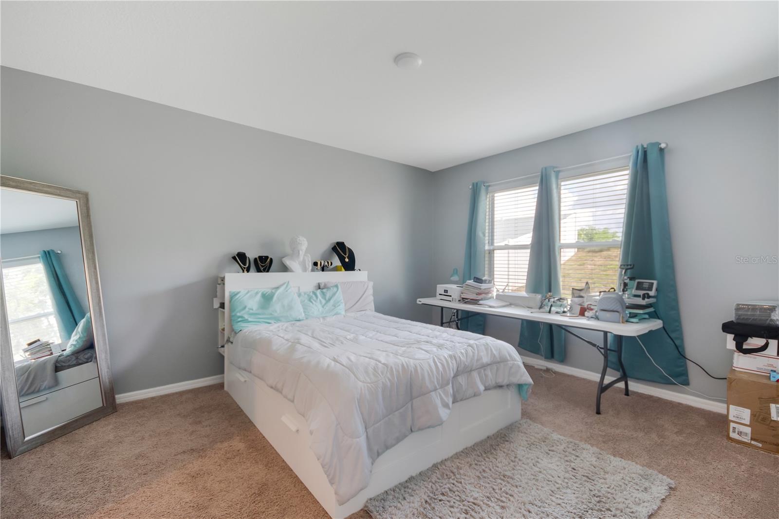 Image 22 of 39 For 984 Chanler Drive