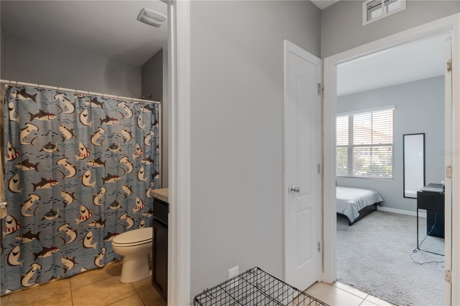 Image 28 of 39 For 984 Chanler Drive