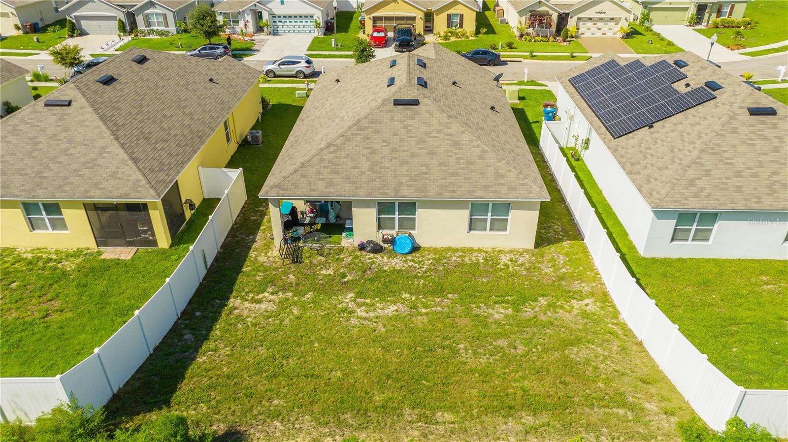 Image 5 of 39 For 984 Chanler Drive
