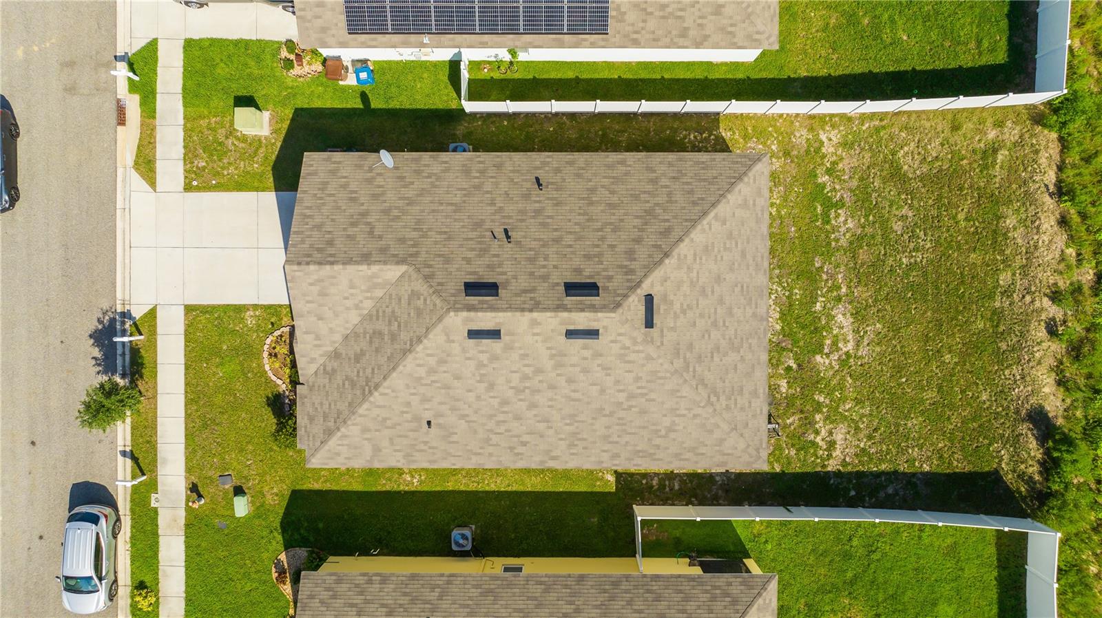 Image 6 of 39 For 984 Chanler Drive