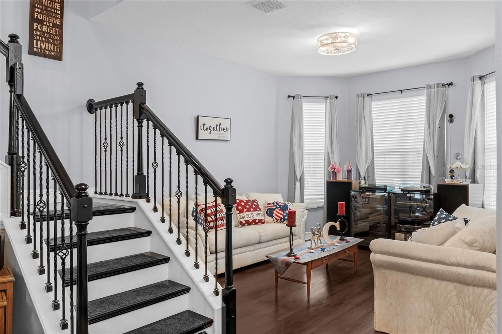 Image 15 of 62 For 10078 Hampshire Oaks Drive