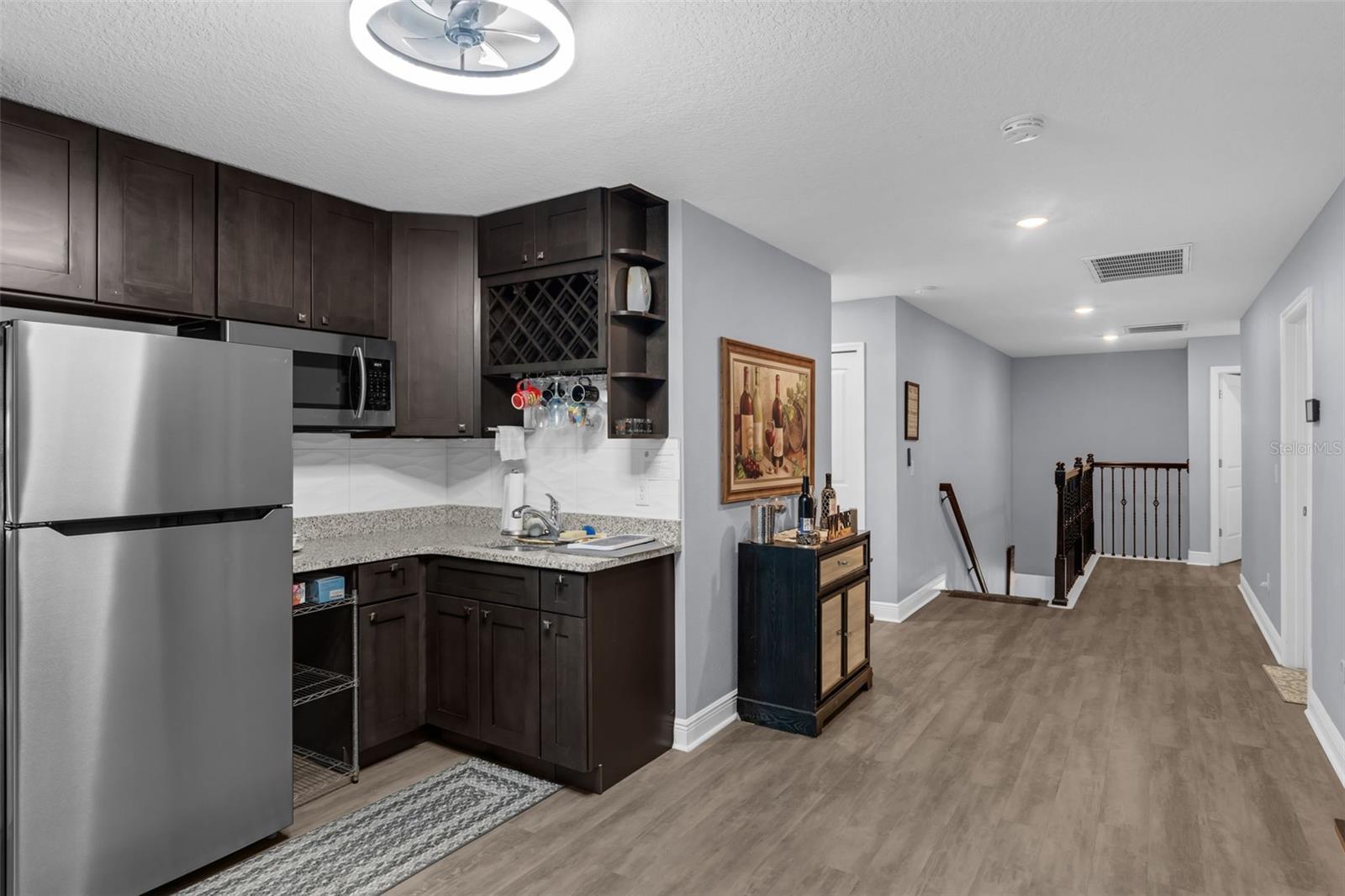 Image 18 of 62 For 10078 Hampshire Oaks Drive