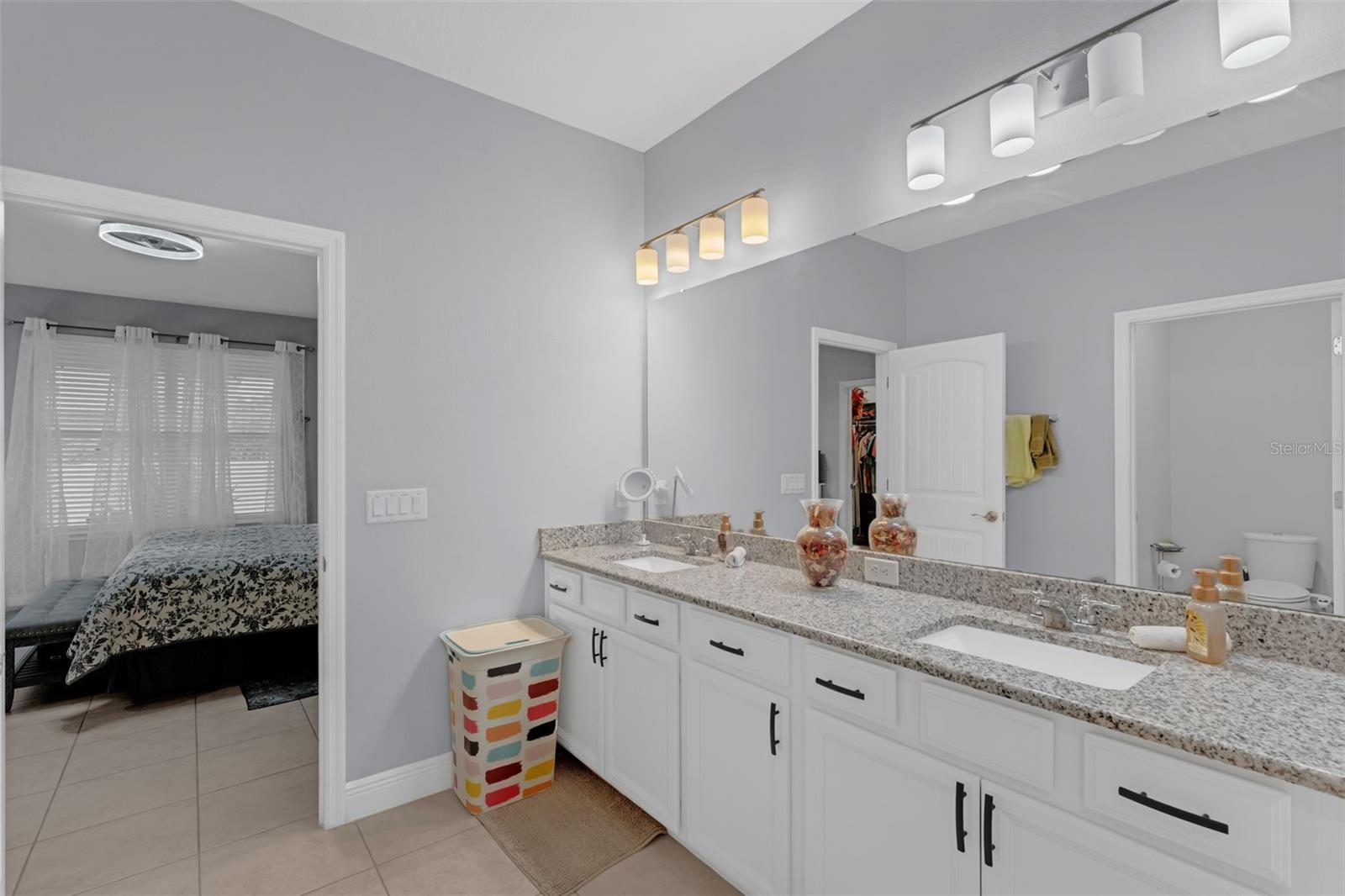 Image 29 of 62 For 10078 Hampshire Oaks Drive