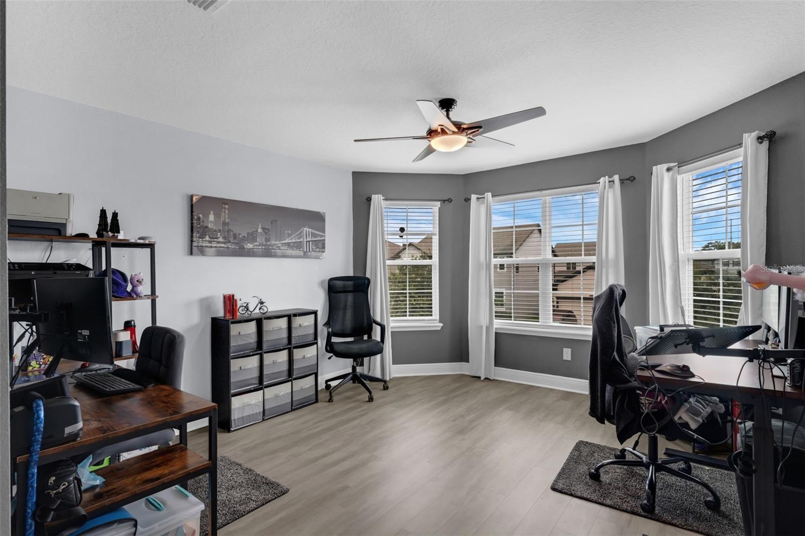 Image 39 of 62 For 10078 Hampshire Oaks Drive