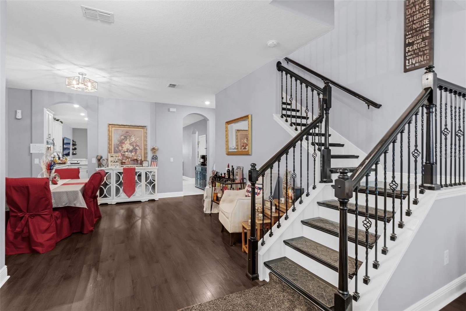 Image 7 of 62 For 10078 Hampshire Oaks Drive