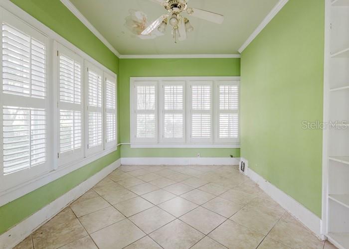 Image 17 of 22 For 1854 Ingleside Avenue