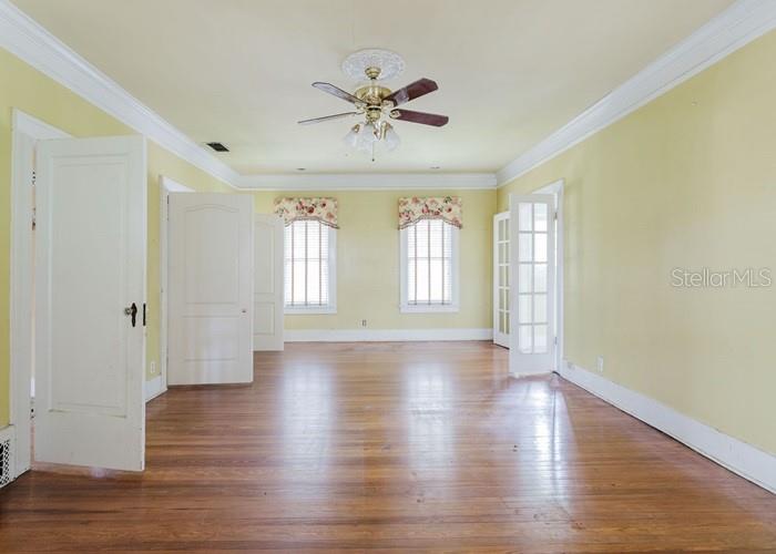 Image 6 of 22 For 1854 Ingleside Avenue