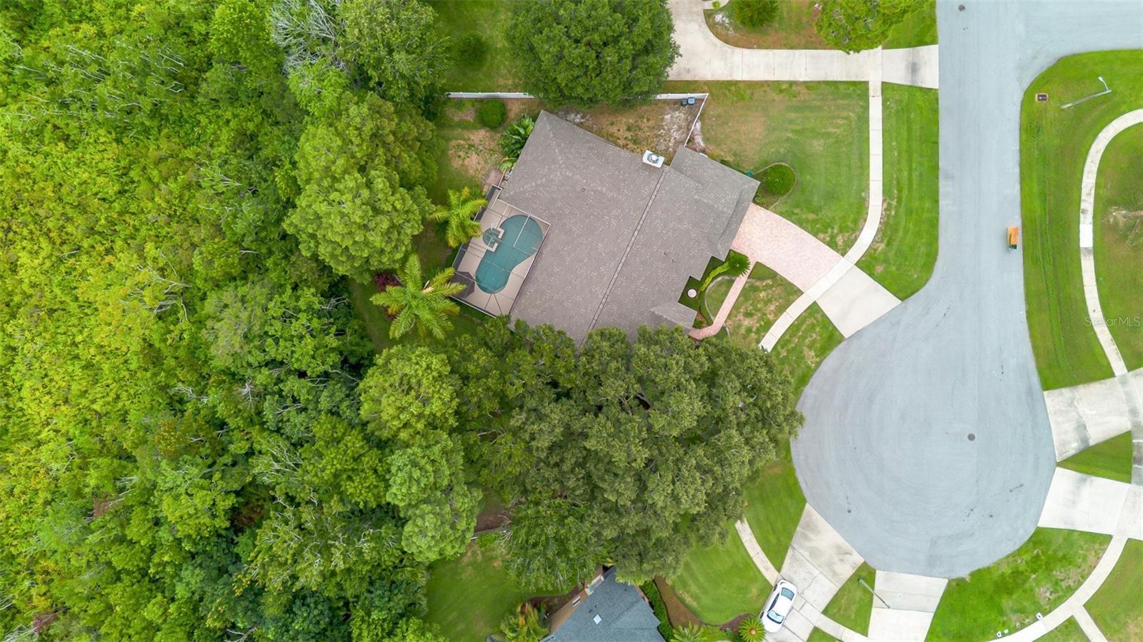 Image 6 of 41 For 610 Baywood Court