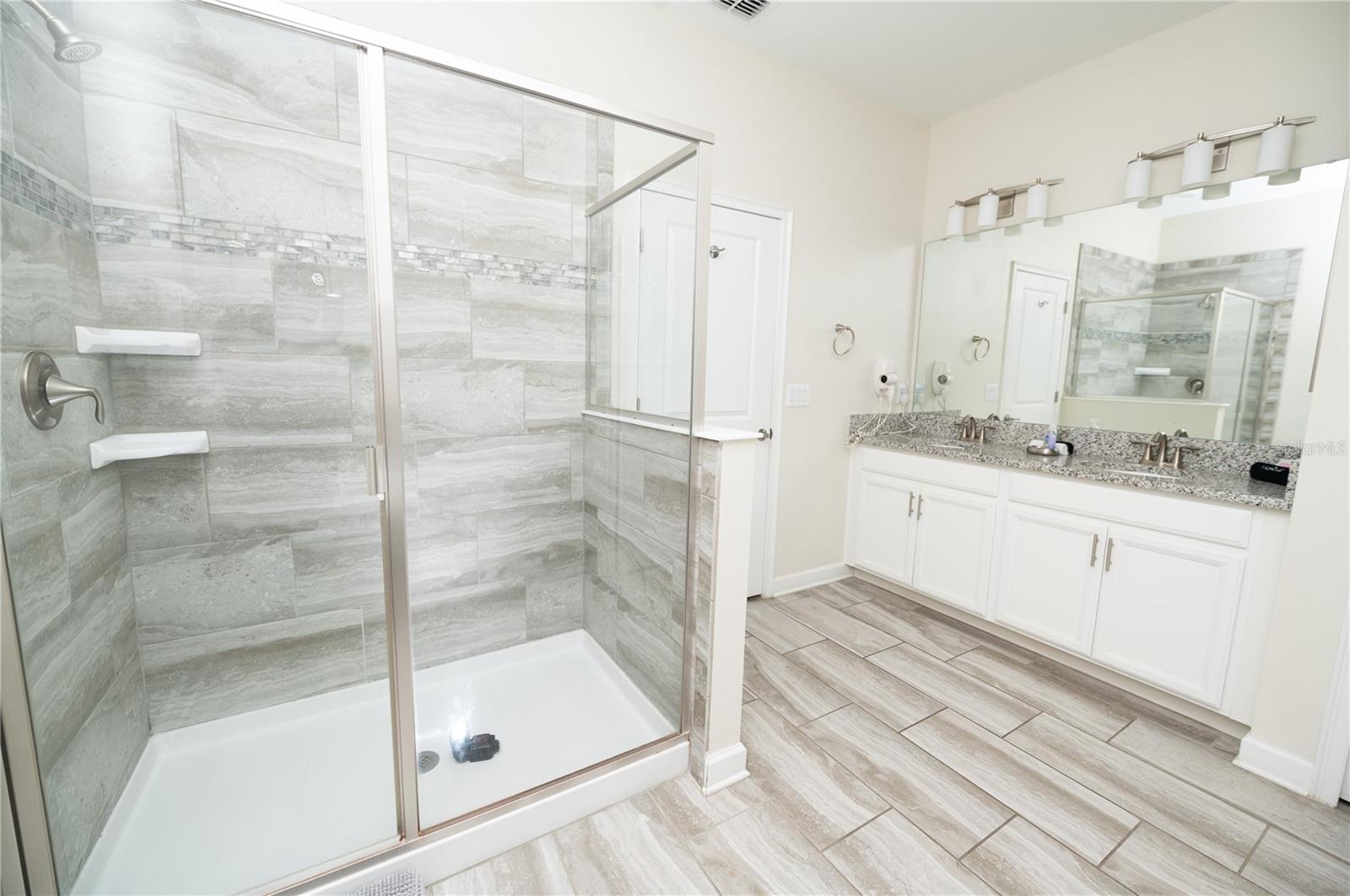 Image 60 of 70 For 9014 Stinger Drive