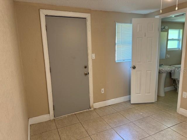 Image 15 of 22 For 2847 Harwood Street 0