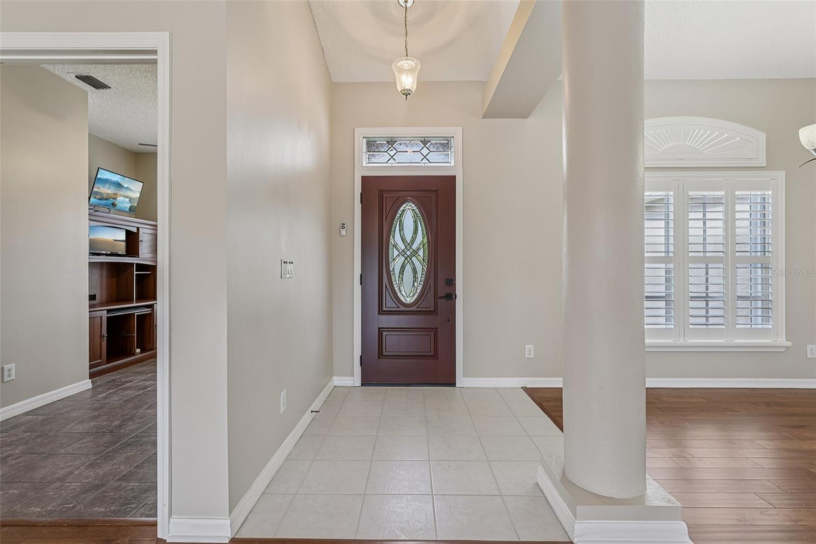 Image 11 of 76 For 970 Sabal Grove Drive