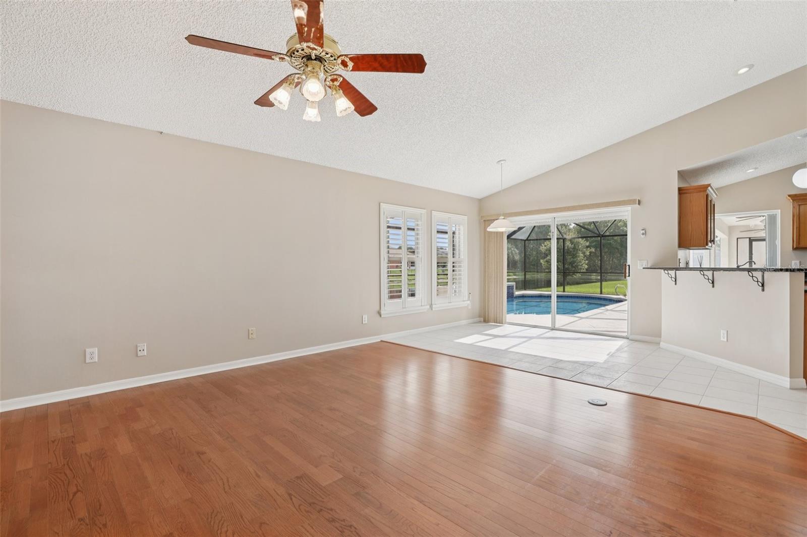 Image 20 of 76 For 970 Sabal Grove Drive