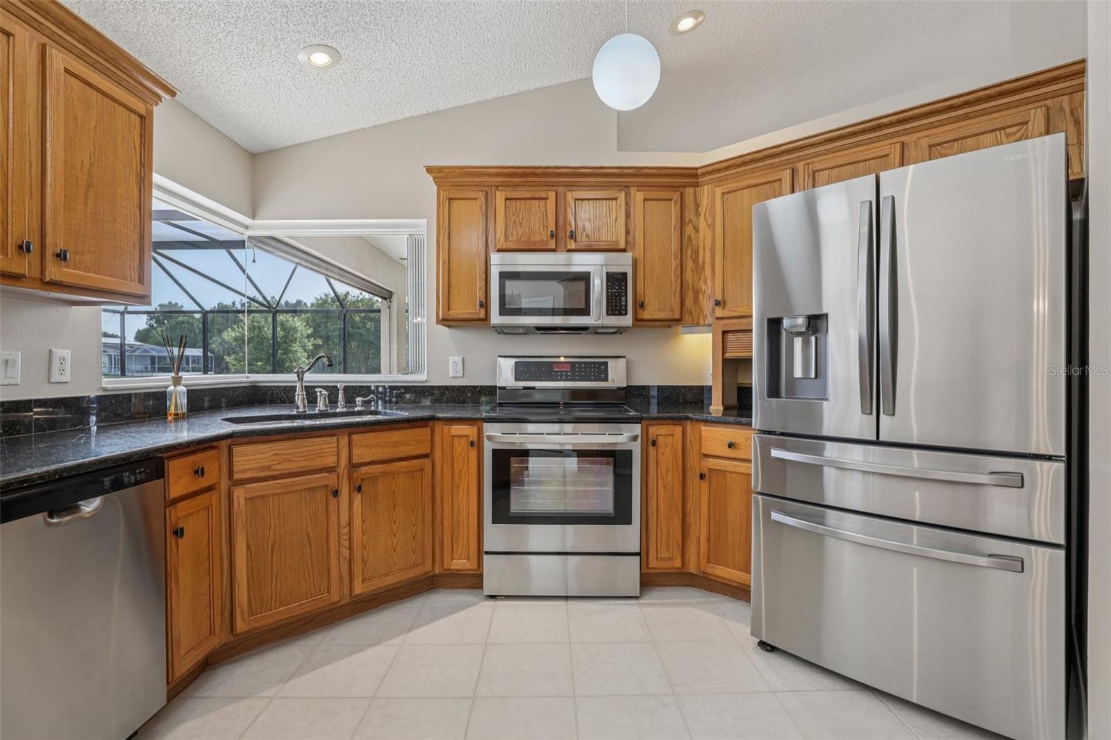 Image 24 of 76 For 970 Sabal Grove Drive