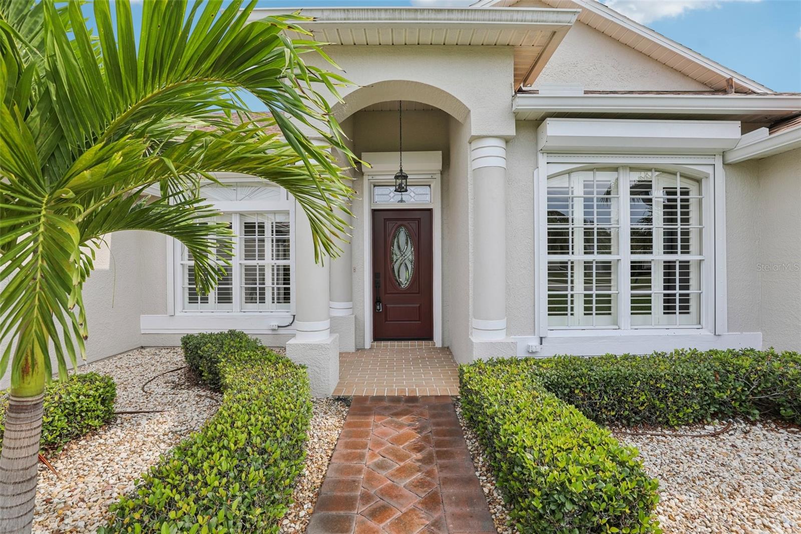 Image 4 of 76 For 970 Sabal Grove Drive