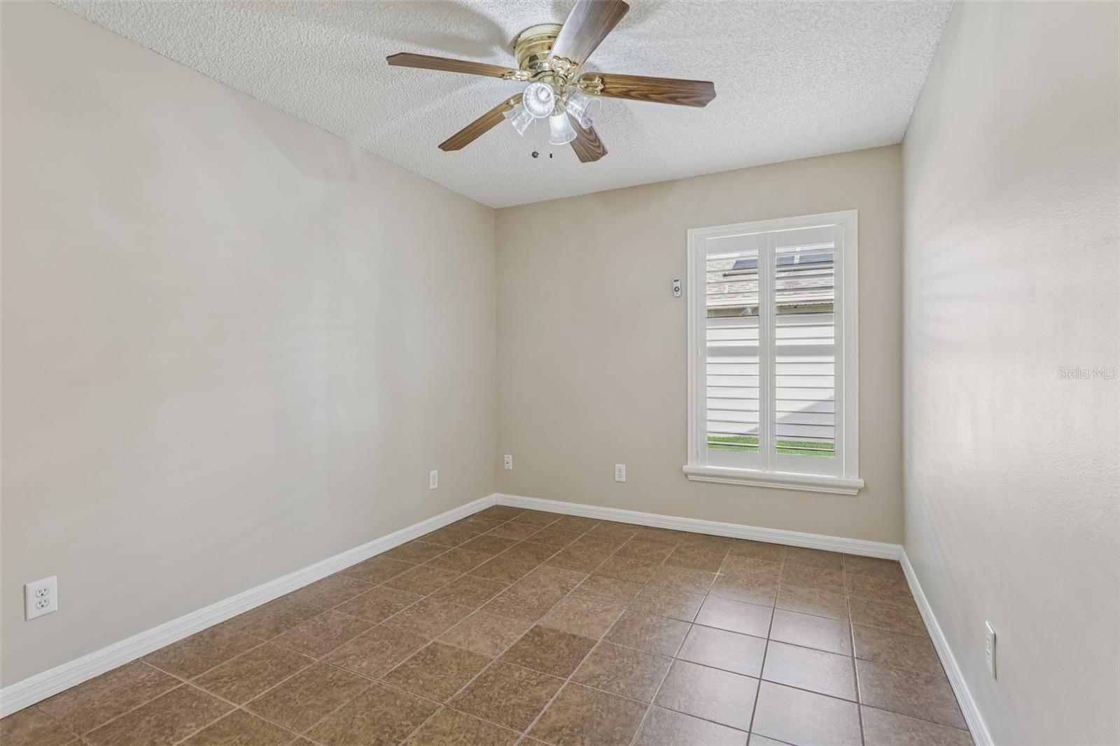 Image 41 of 76 For 970 Sabal Grove Drive