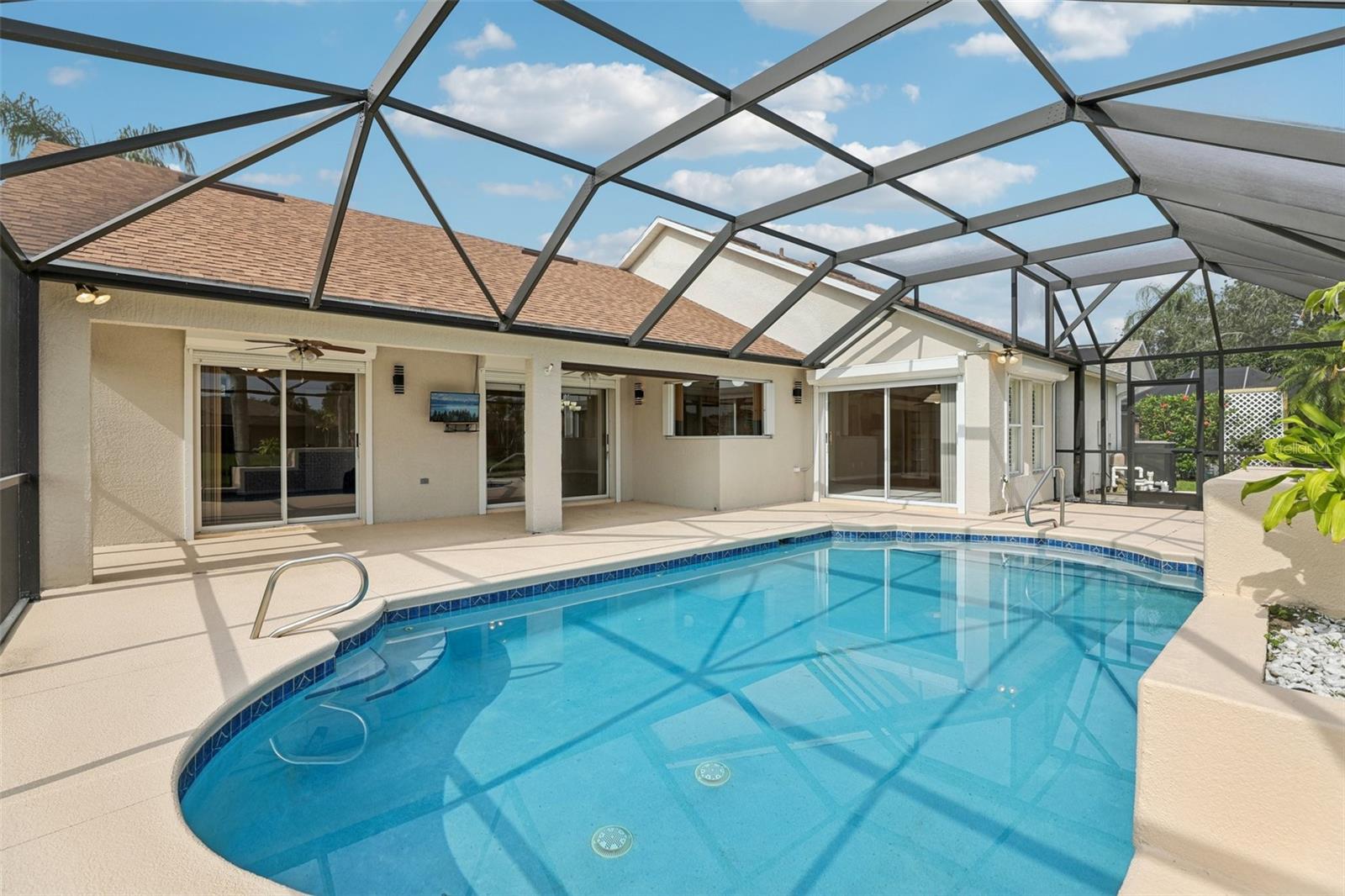 Image 47 of 76 For 970 Sabal Grove Drive