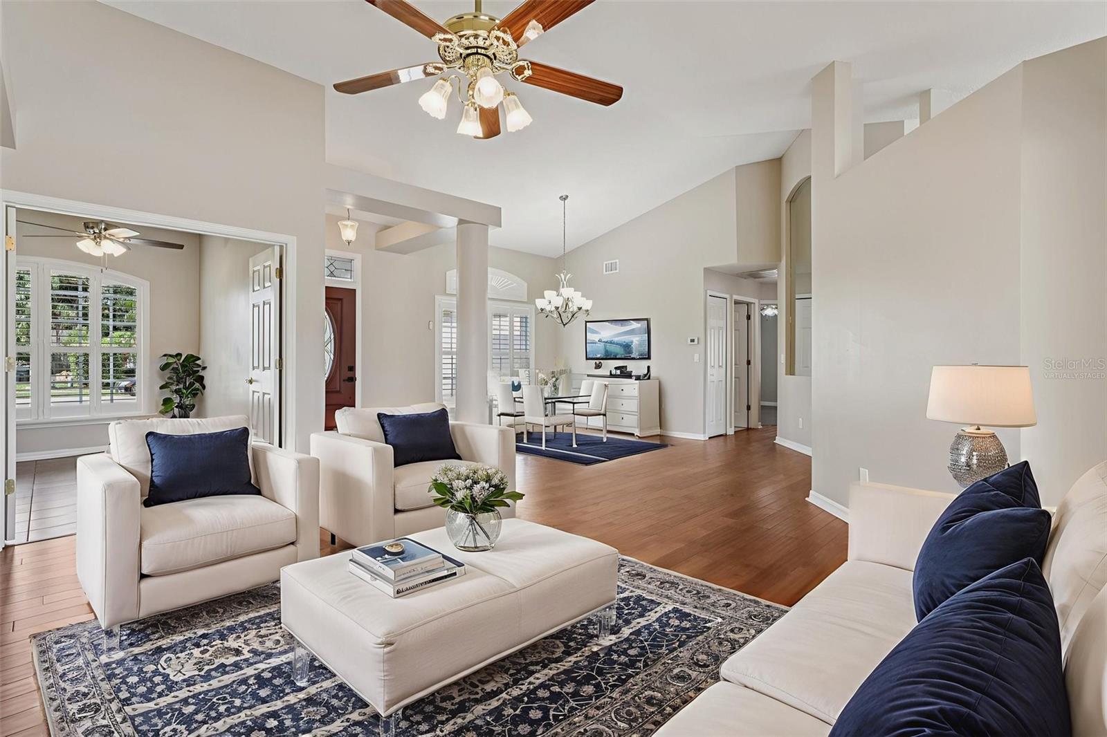 Image 9 of 76 For 970 Sabal Grove Drive