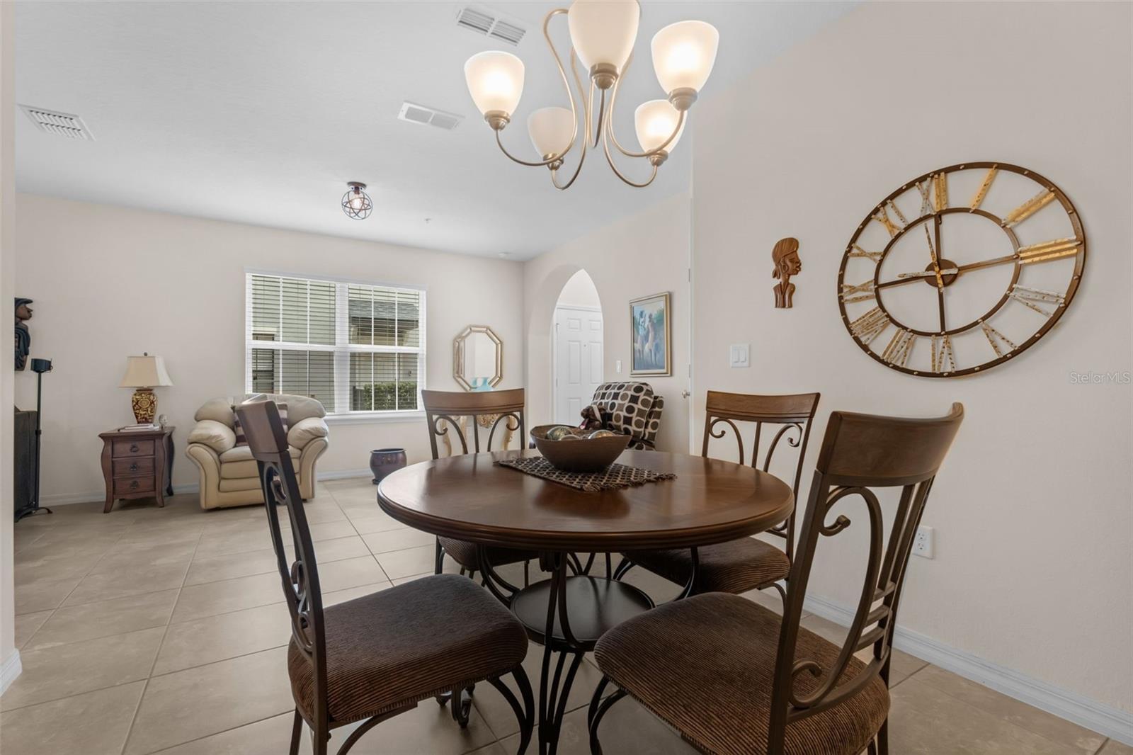 Image 9 of 43 For 2502 Seven Oaks Drive