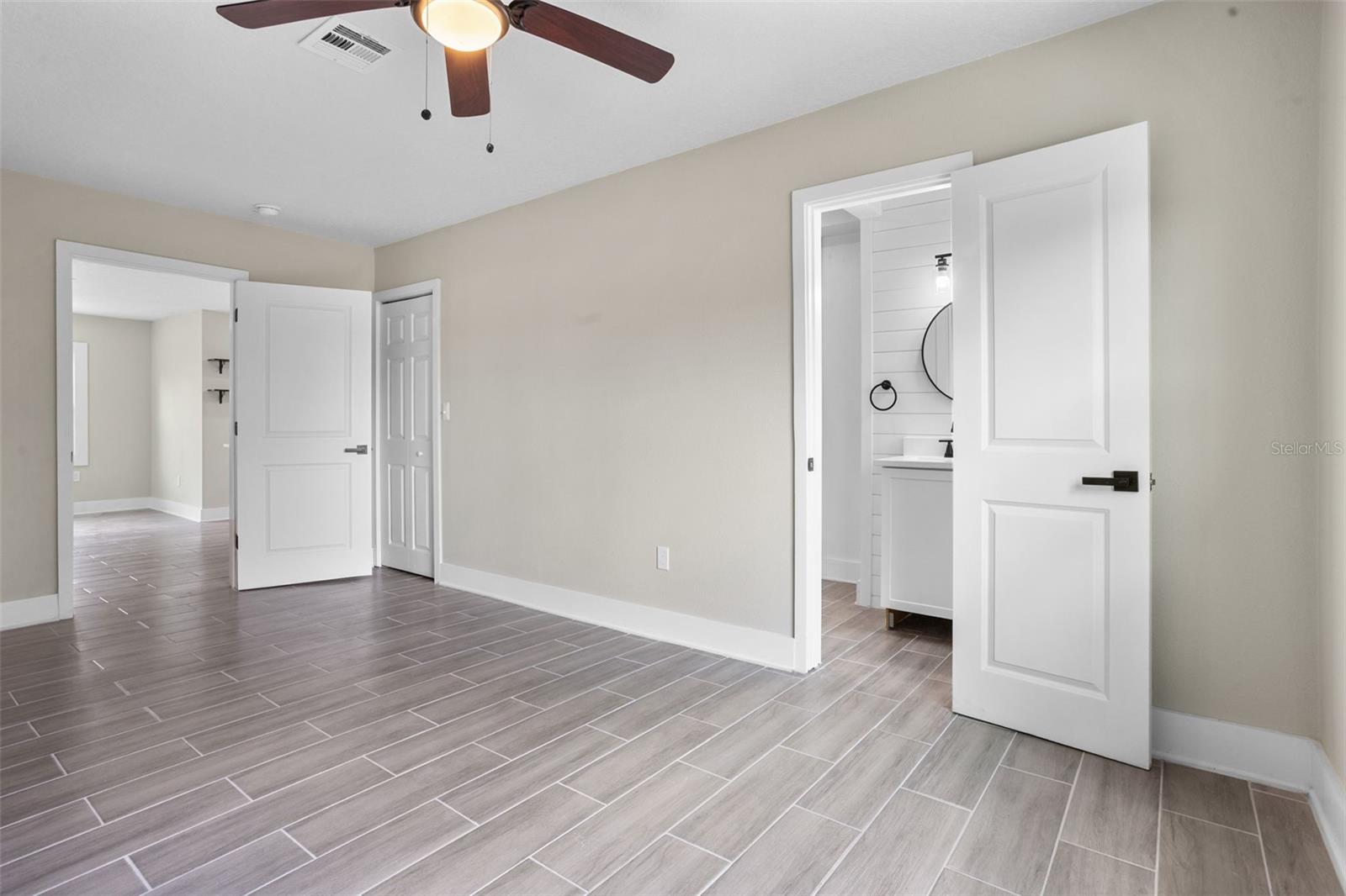 Image 21 of 44 For 209 14th Street