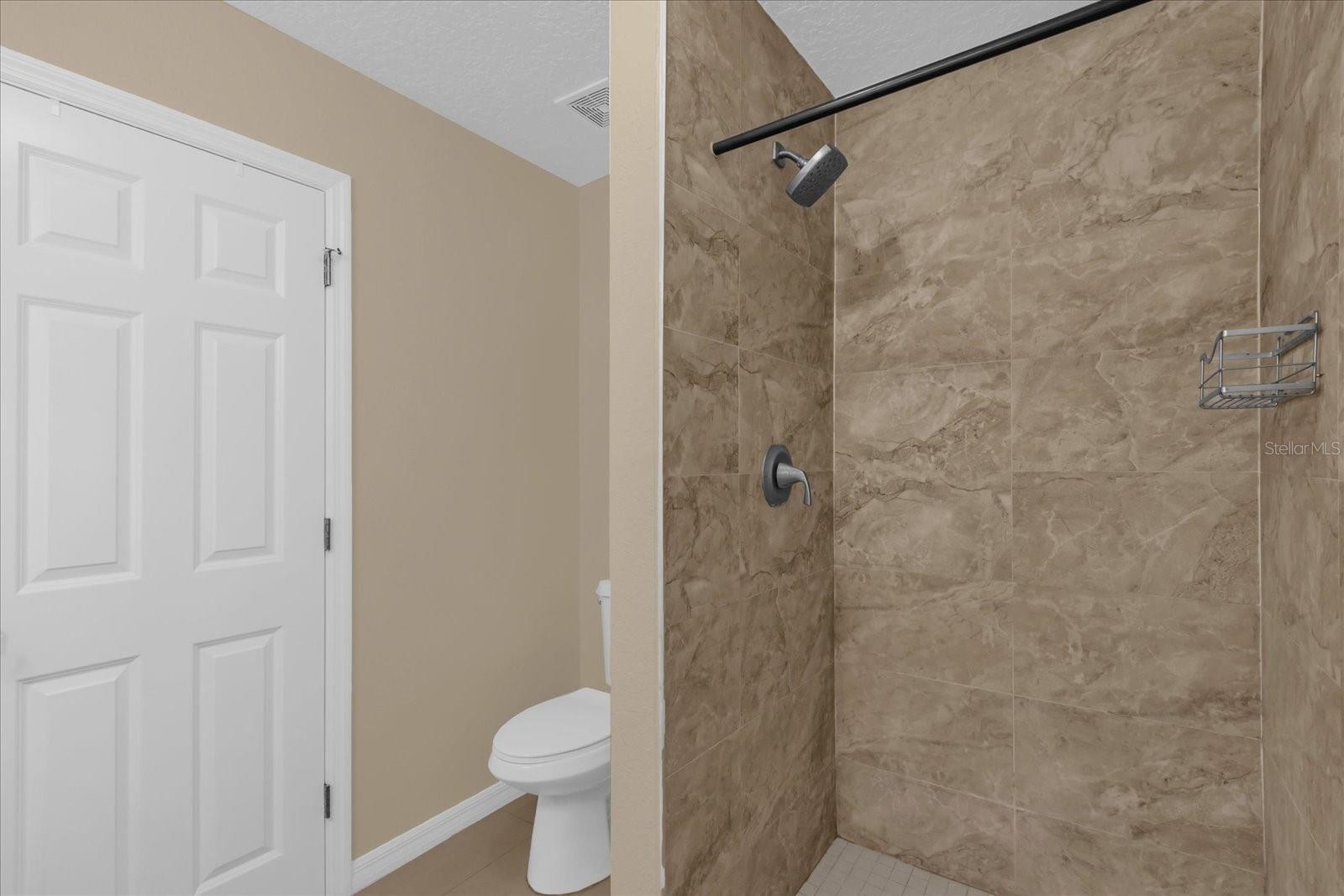 Image 10 of 27 For 339 Chinaberry Avenue