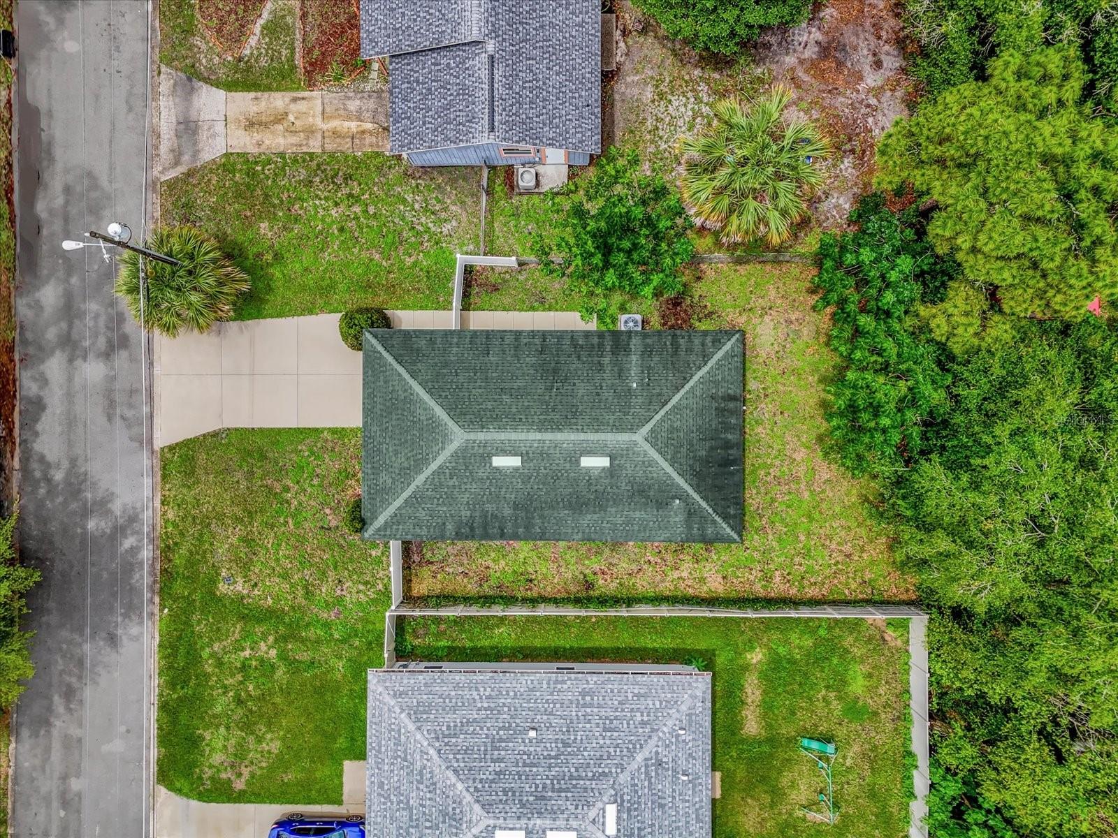 Image 21 of 27 For 339 Chinaberry Avenue