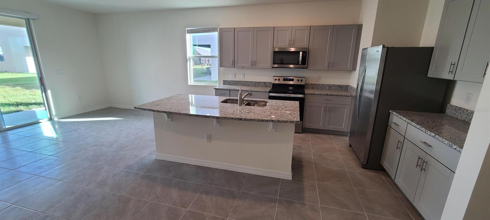 Image 7 of 38 For 1310 Mako Way