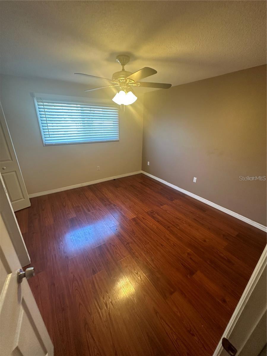 Image 10 of 16 For 904 Lake Destiny Road H
