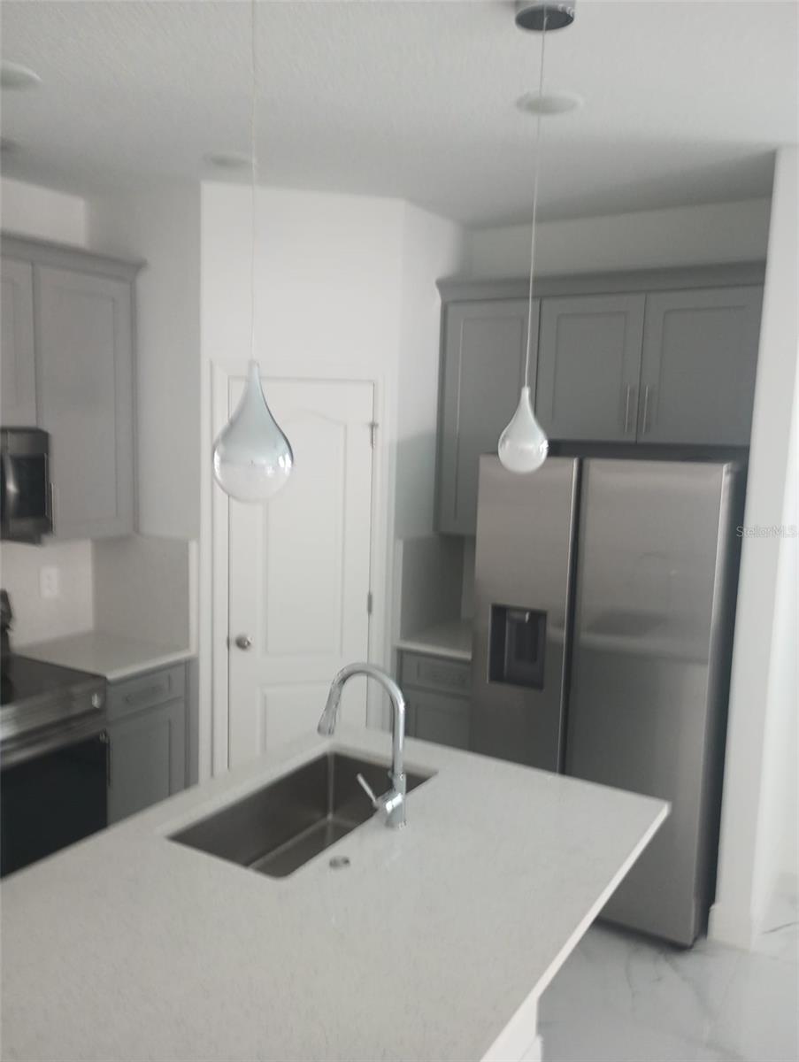 Image 23 of 27 For 322 New York Avenue 322