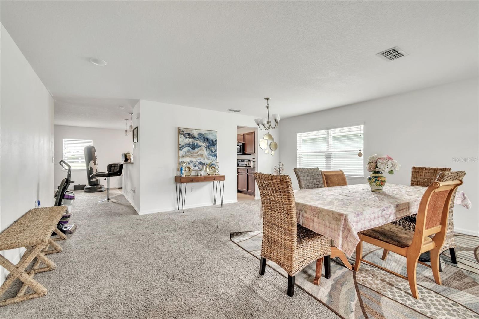 Image 8 of 20 For 546 Cooper Street Sw