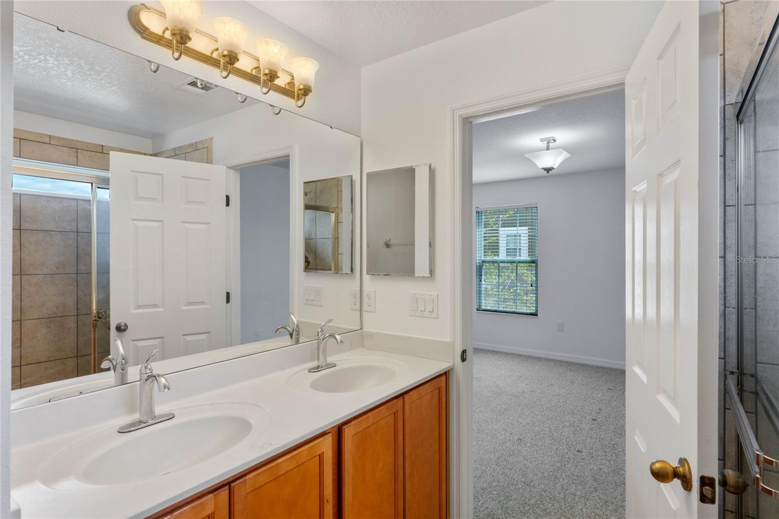 Image 16 of 22 For 7948 Edgewood Forest Drive
