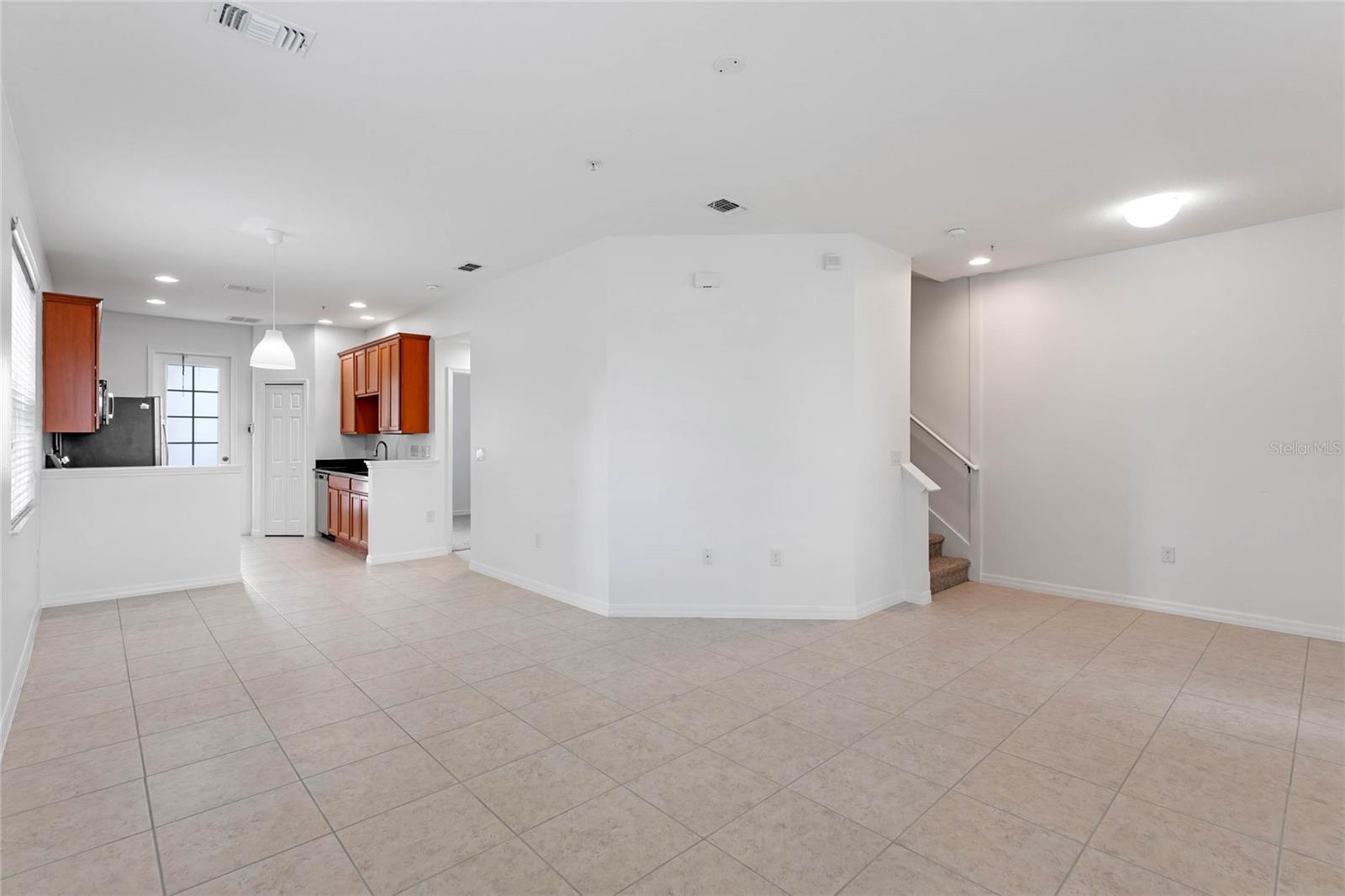 Image 3 of 22 For 7948 Edgewood Forest Drive