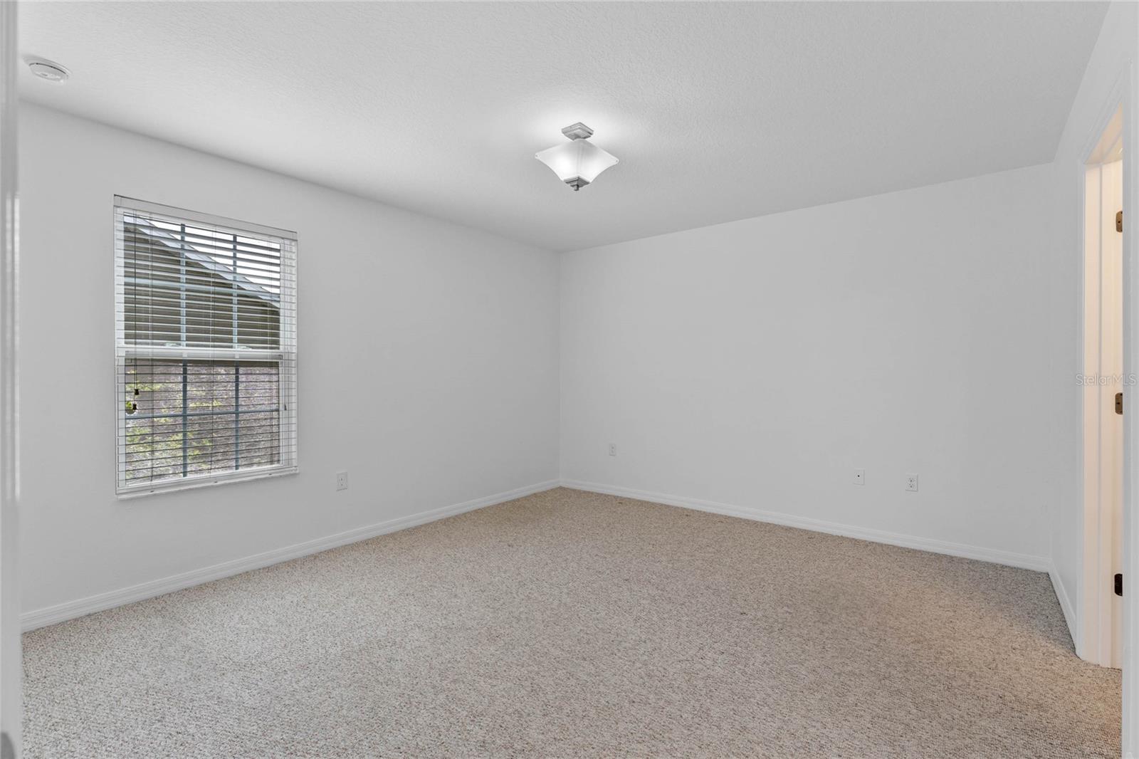 Image 8 of 22 For 7948 Edgewood Forest Drive