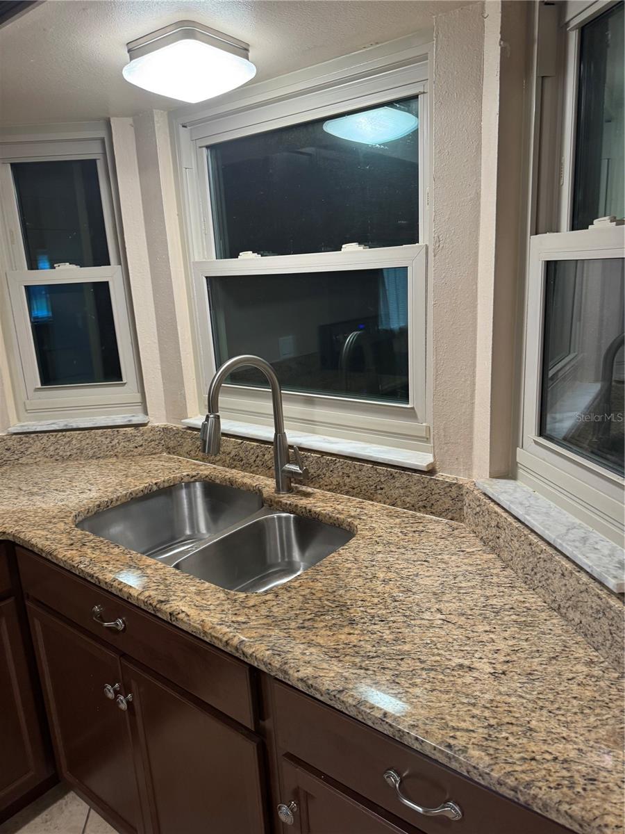 Image 16 of 24 For 1335 Cr 442  