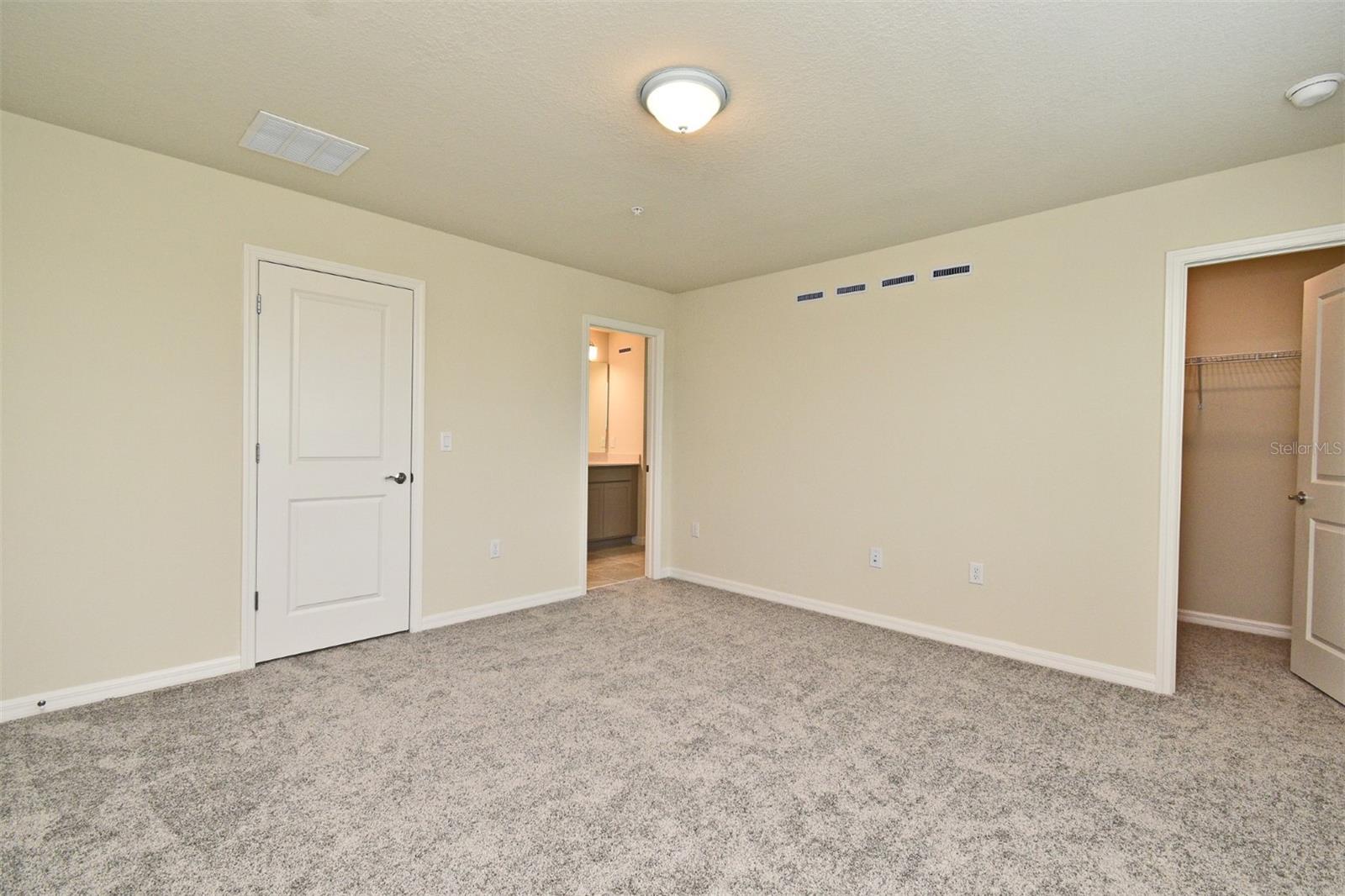 Image 35 of 47 For 3101 Emerald Acres Lane