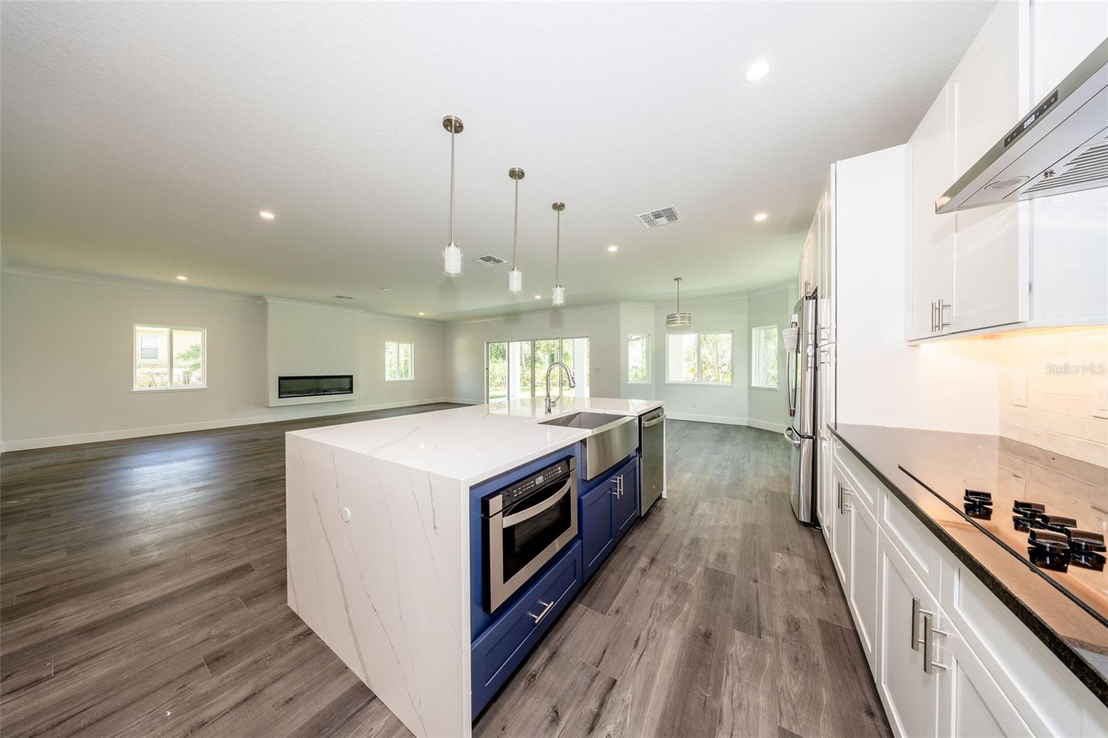 Image 12 of 53 For 300 Mitnik Drive