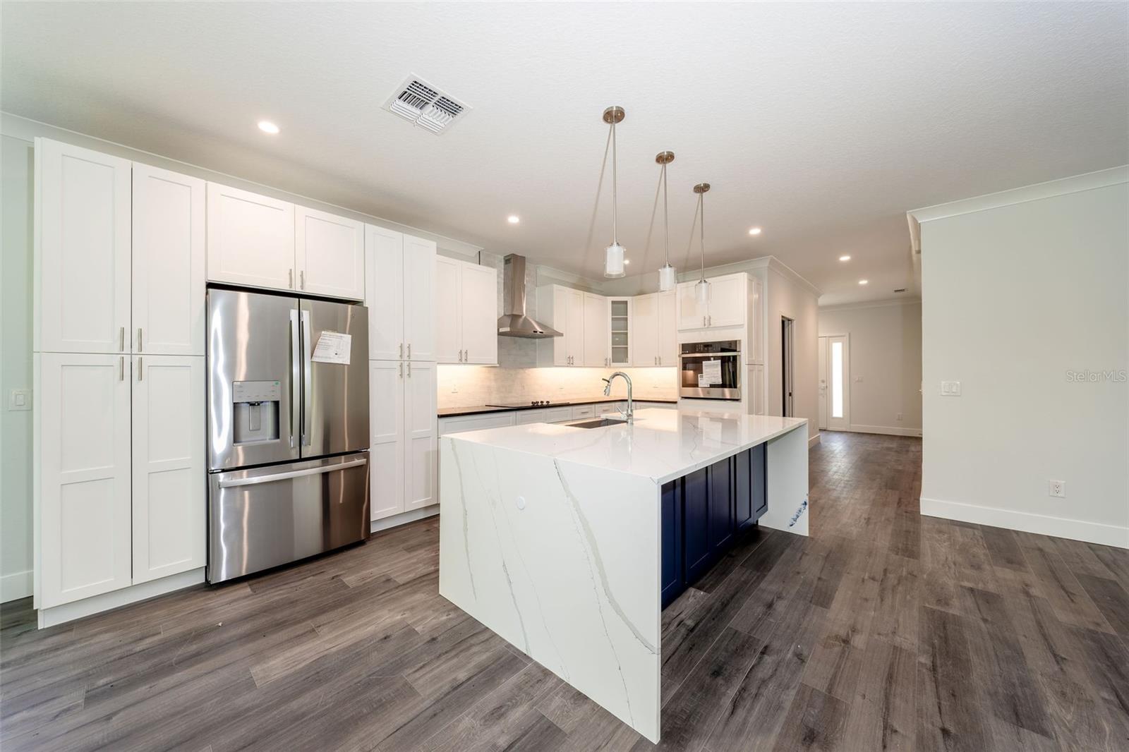 Image 13 of 53 For 300 Mitnik Drive