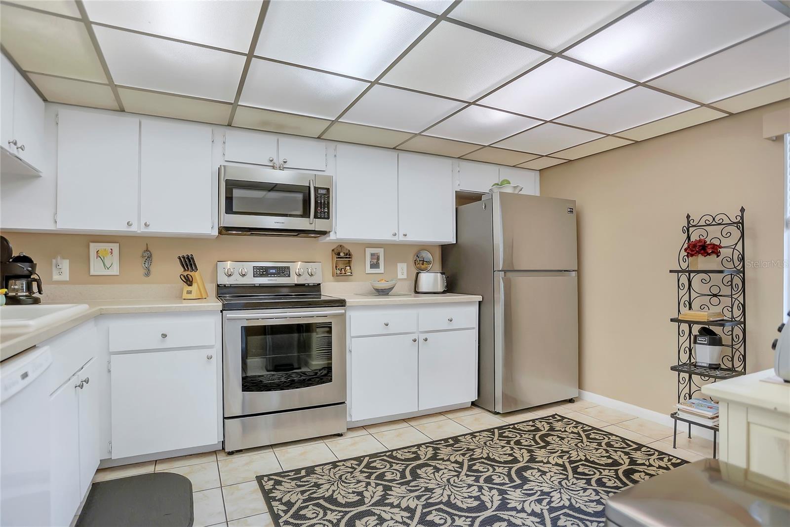 Image 3 of 40 For 14 Escondido Court 134