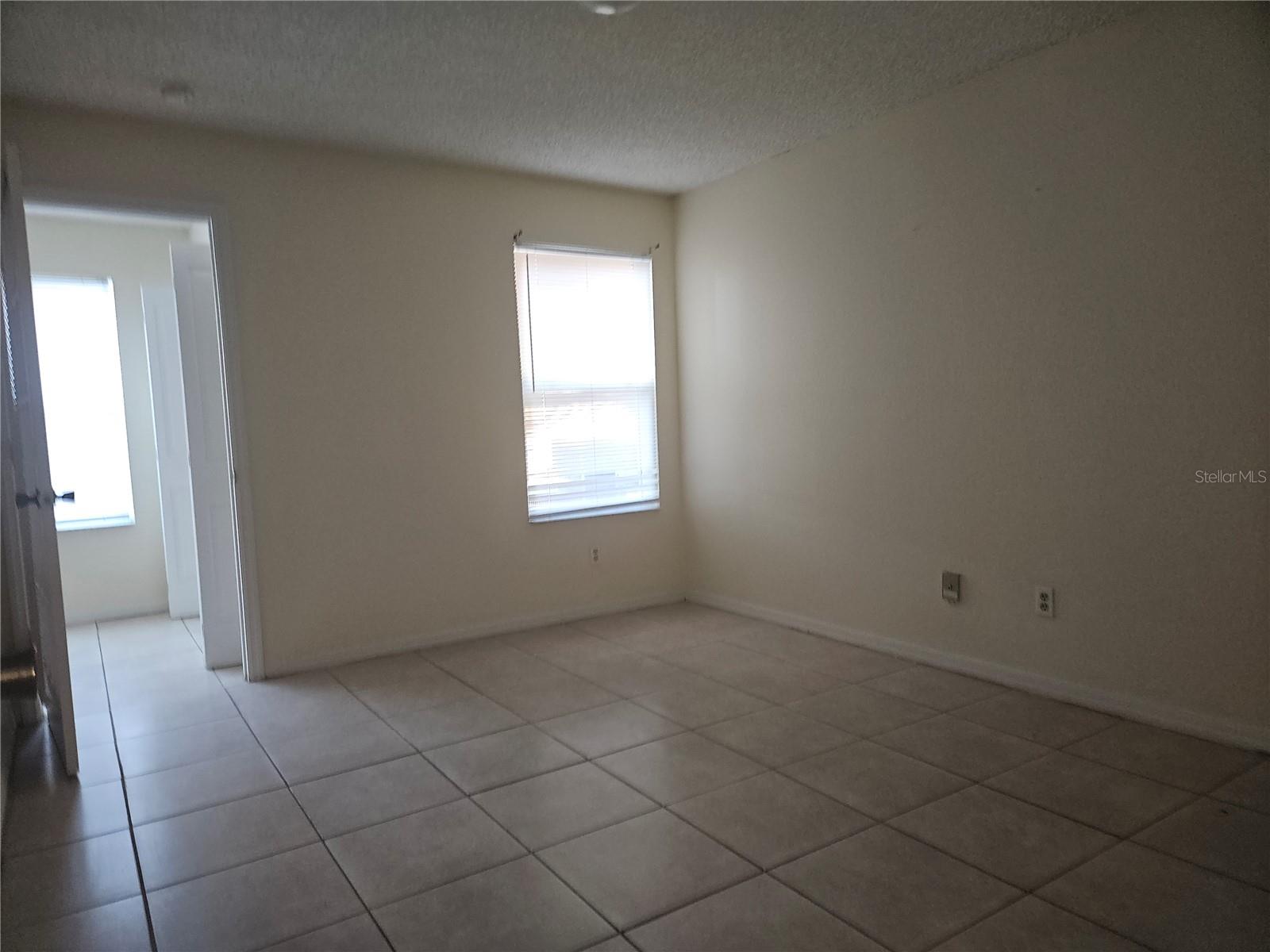 Image 3 of 13 For 4540 Commander Drive 2213