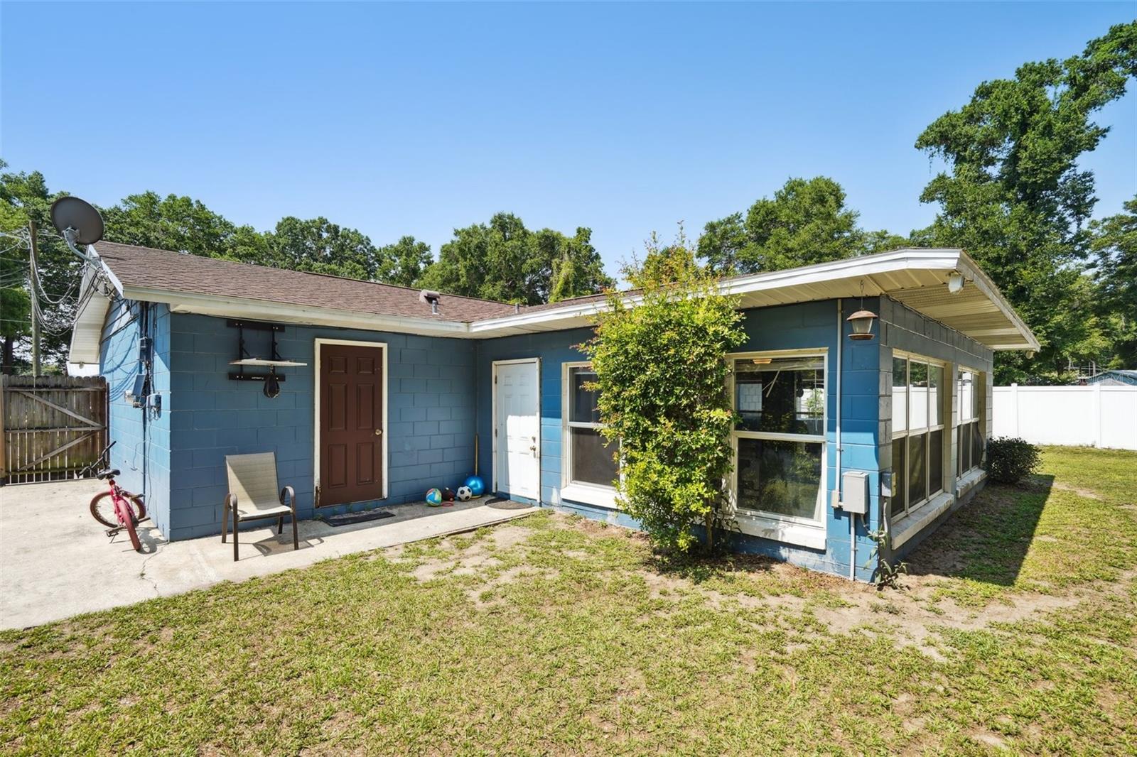 Image 18 of 24 For 6663 60th Street