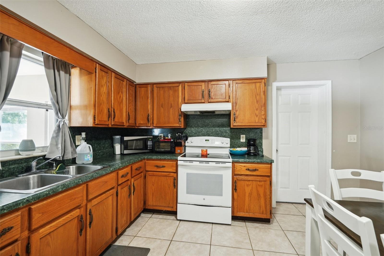 Image 7 of 24 For 6663 60th Street