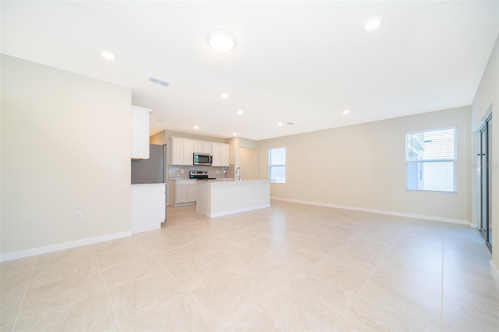 Image 7 of 28 For 1467 Woodmont Boulevard