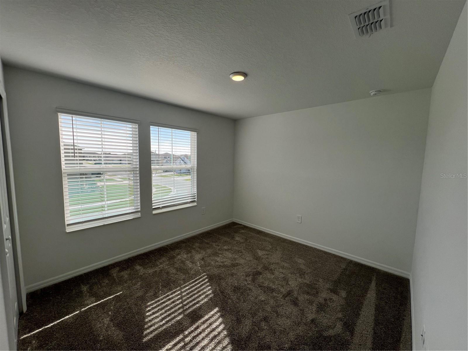 Image 2 of 16 For 930 Cattleman Street