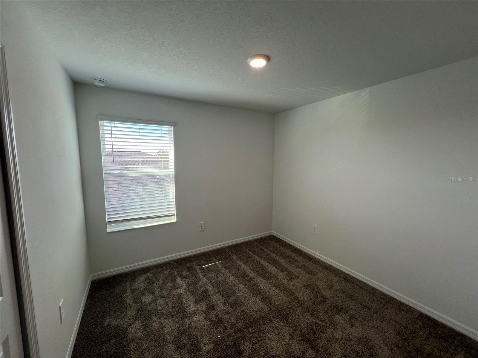 Image 7 of 16 For 930 Cattleman Street