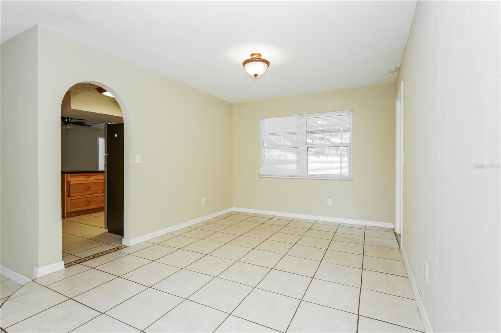 Image 4 of 16 For 208 Brittany Avenue