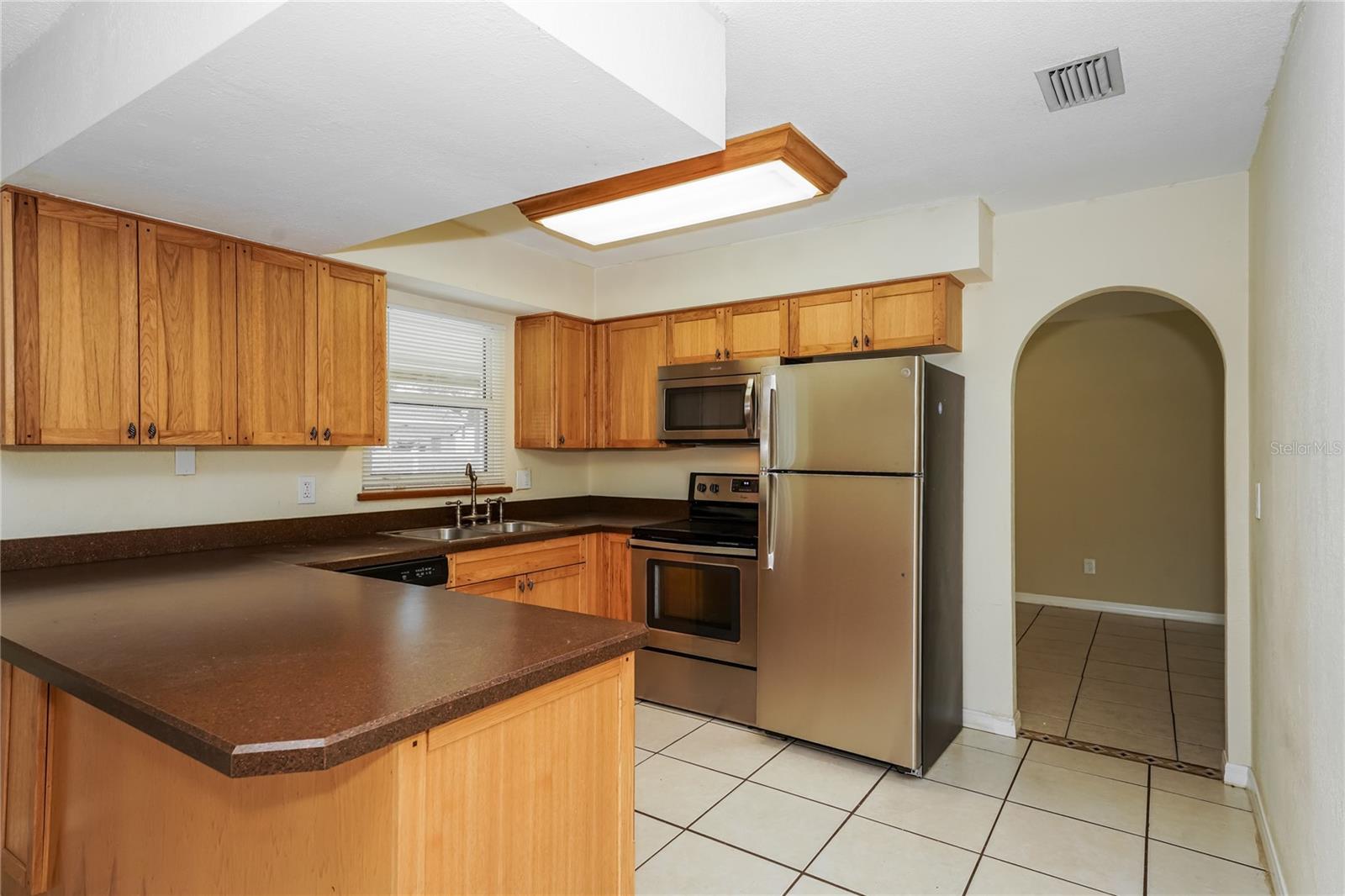 Image 8 of 16 For 208 Brittany Avenue